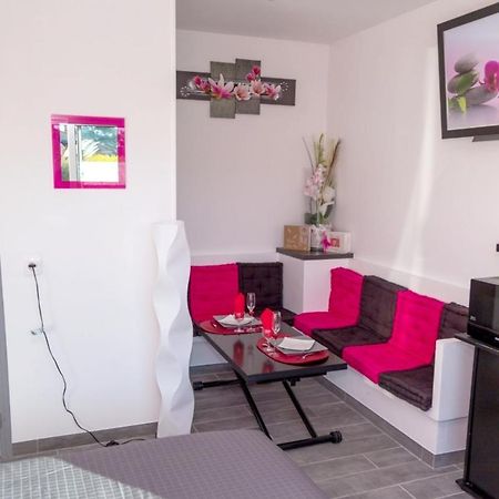 Appartement Elegant Avec Piscine Privee A Plan D'Aups Sainte Baume 55 M² Exterior photo
